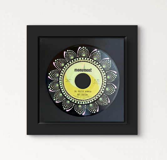 Roy Orbison - Oh, Pretty Woman (45rpm) Mandala dot painted vinyl record